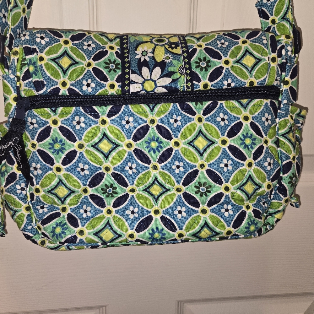 Vera Bradley Lindsay Crossbody, Daisy Daisy, NWOT - Picture 5 of 15